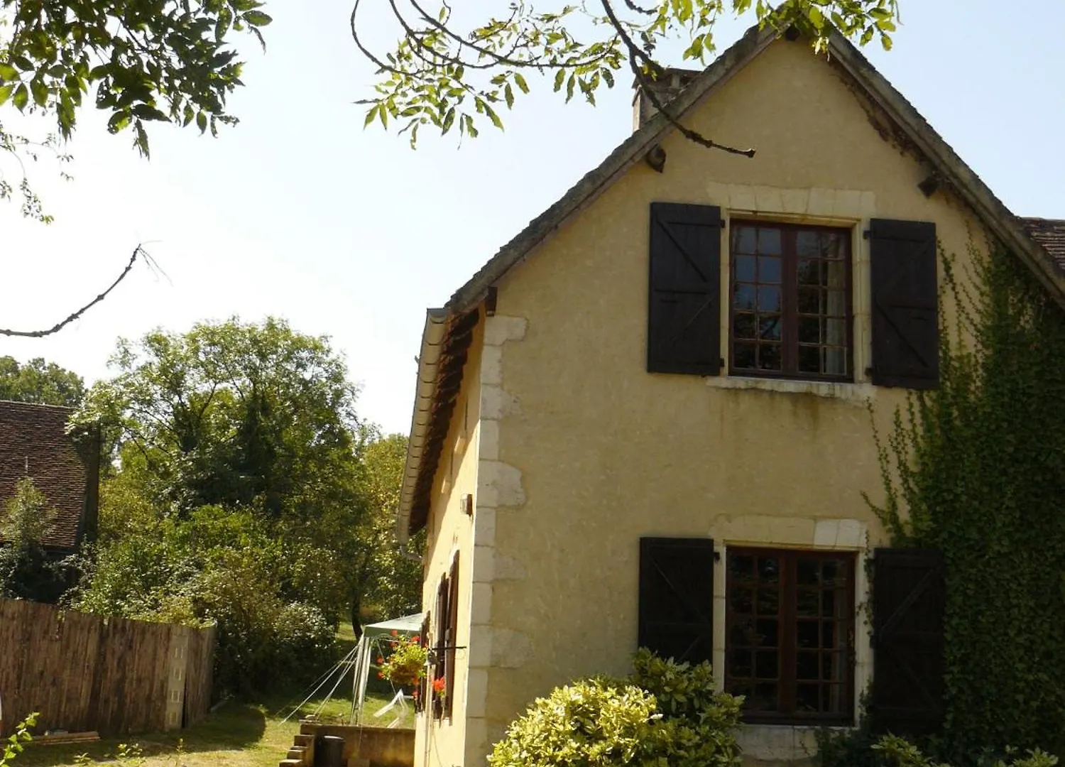 Campsite Chateau De Lacomte Country Club Carlucet France