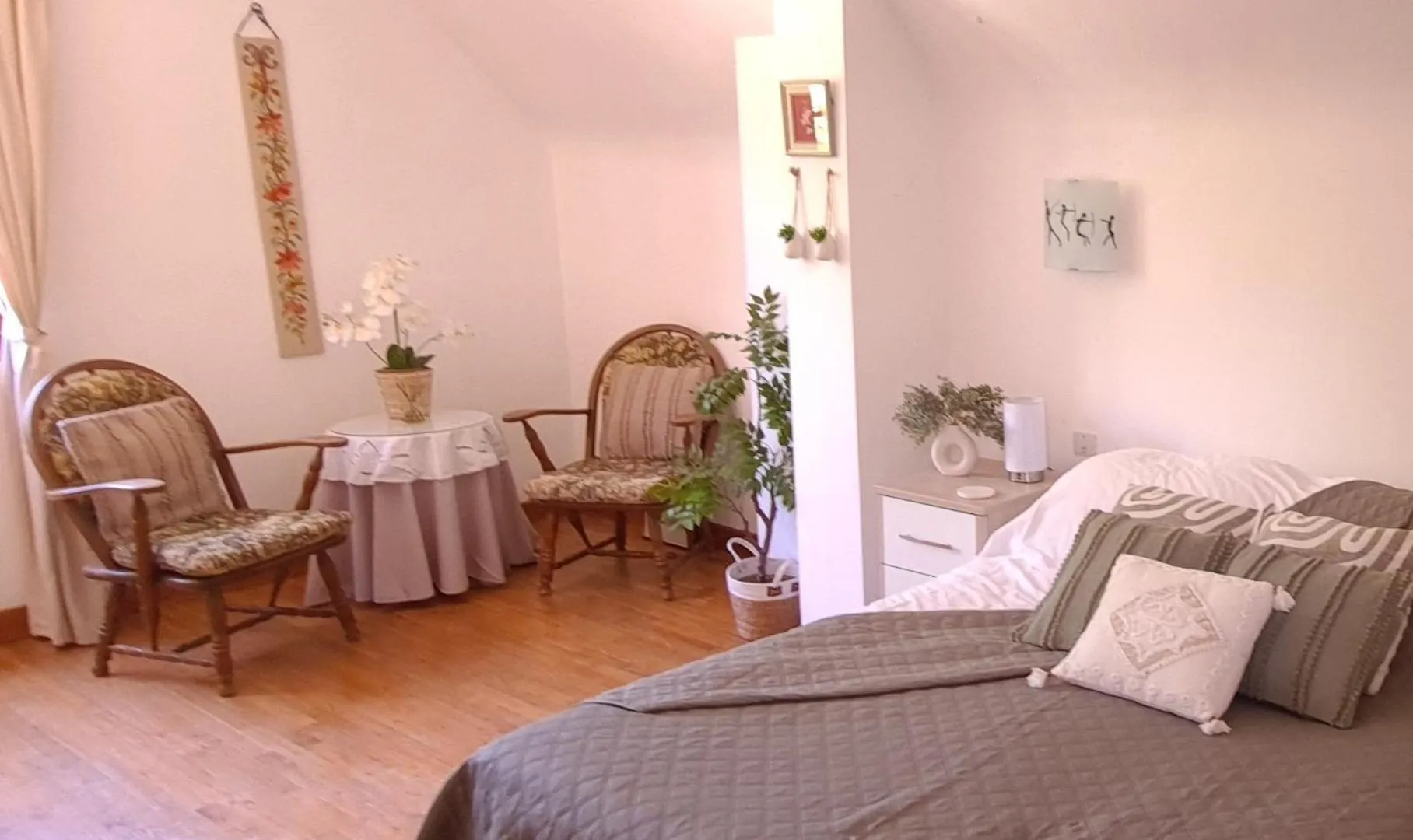Chateau De Lacomte Country Club Carlucet Kemp